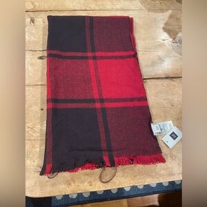 NWT GAP Buffalo Plaid Red Black